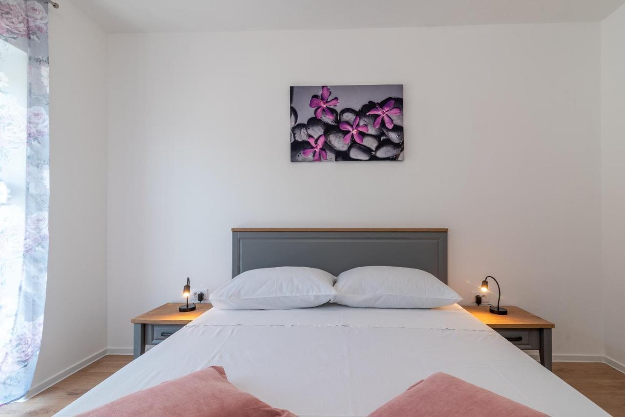 Apartman Galeb Трогир Экстерьер фото
