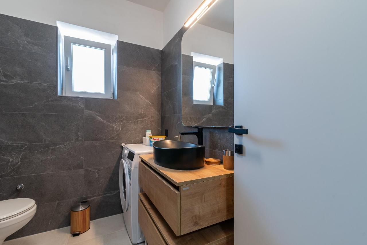 Apartman Galeb Трогир Экстерьер фото