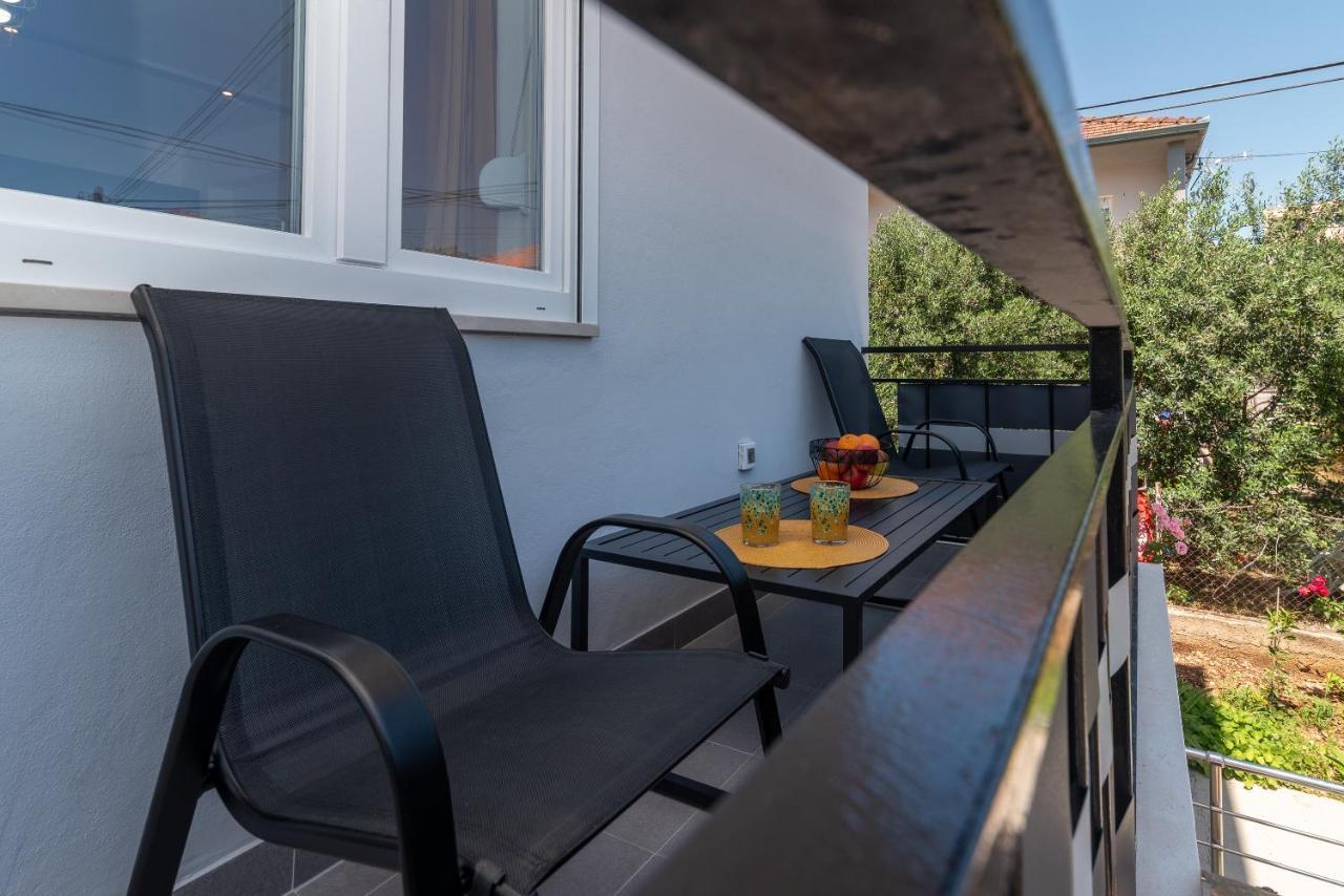 Apartman Galeb Трогир Экстерьер фото